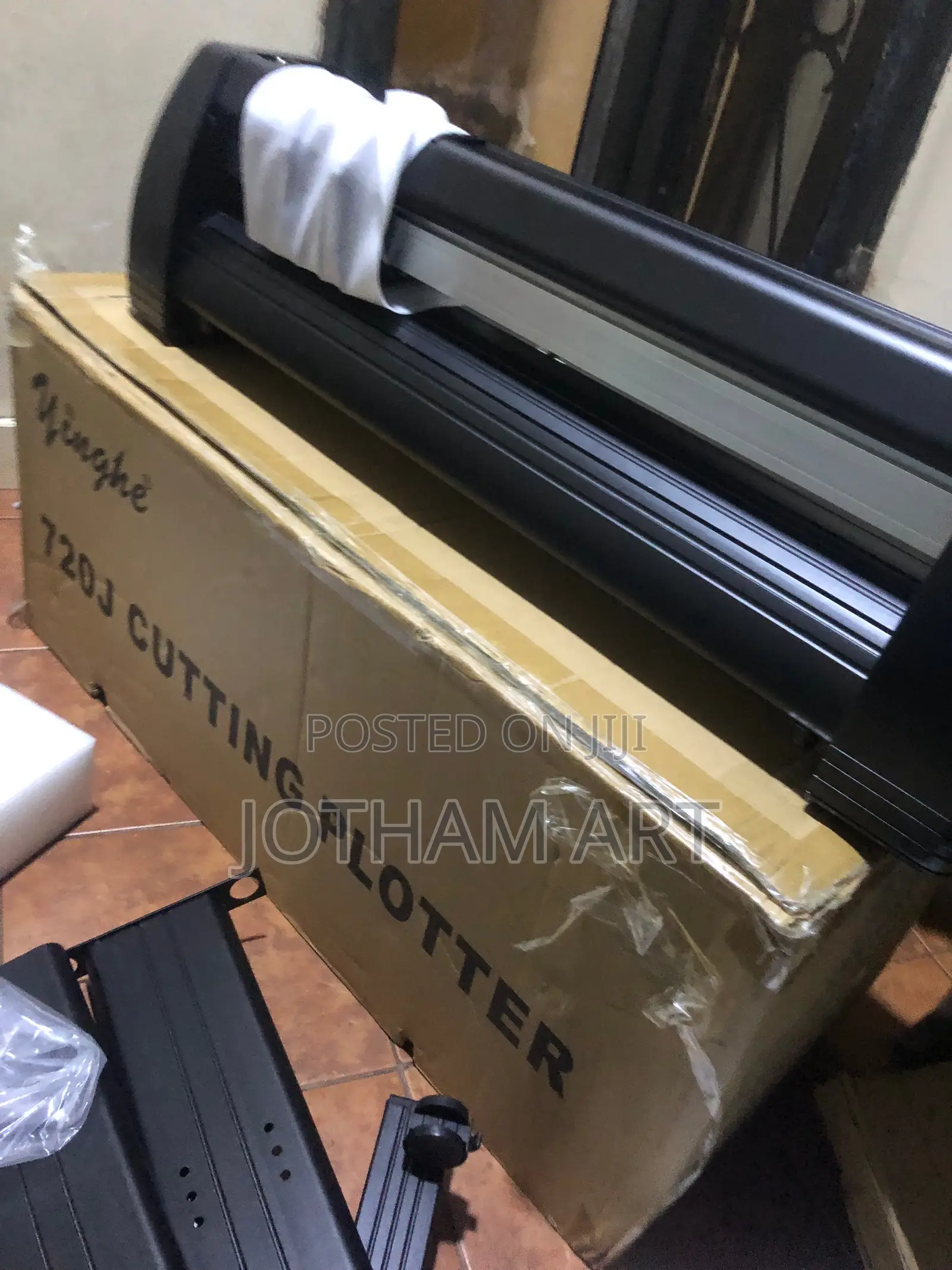 Cutting Plotter Equipments for Vinyle