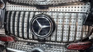 Mercedes Benz Grilles