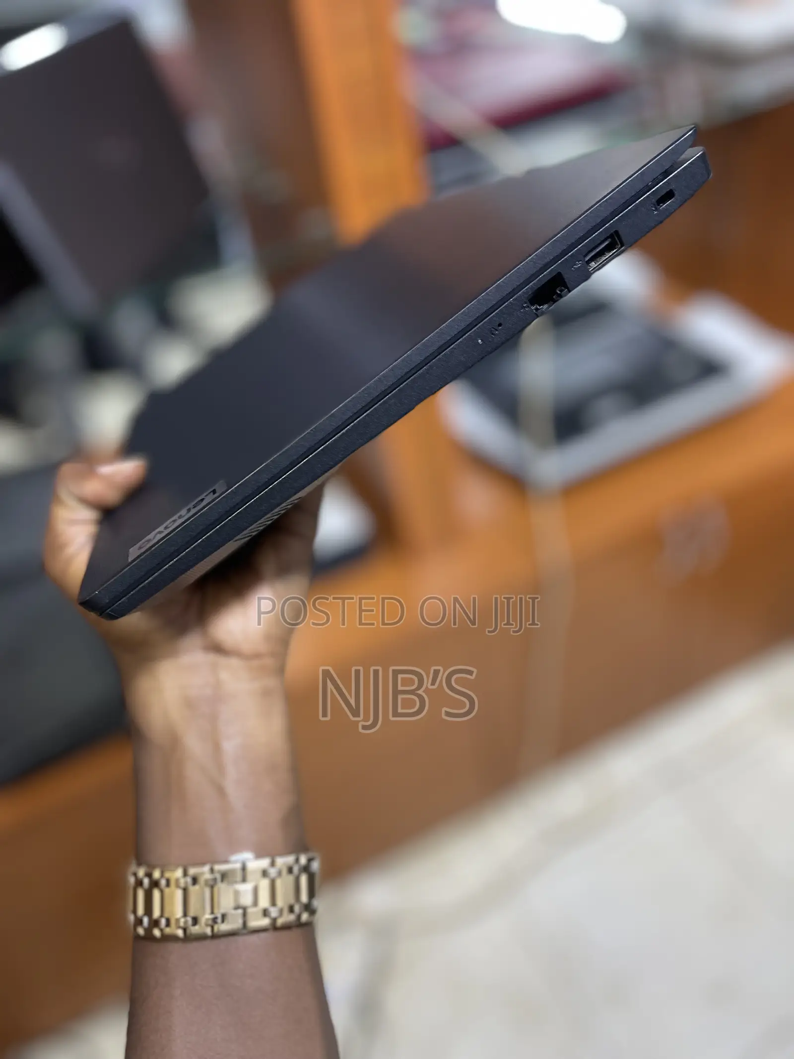 Laptop Lenovo Ideapad 3 4GB Intel Celeron SSD 256GB
