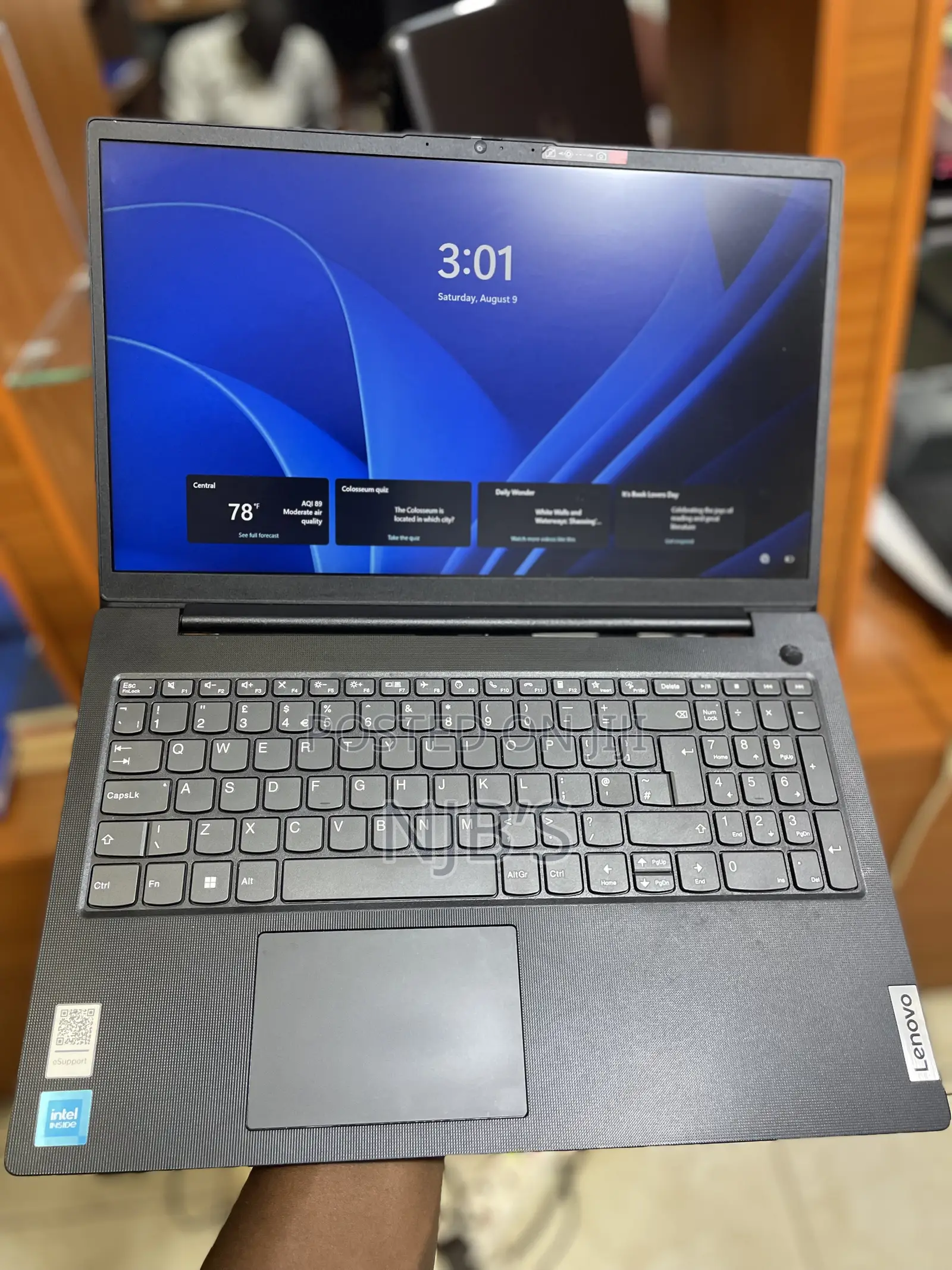 Laptop Lenovo Ideapad 3 4GB Intel Celeron SSD 256GB