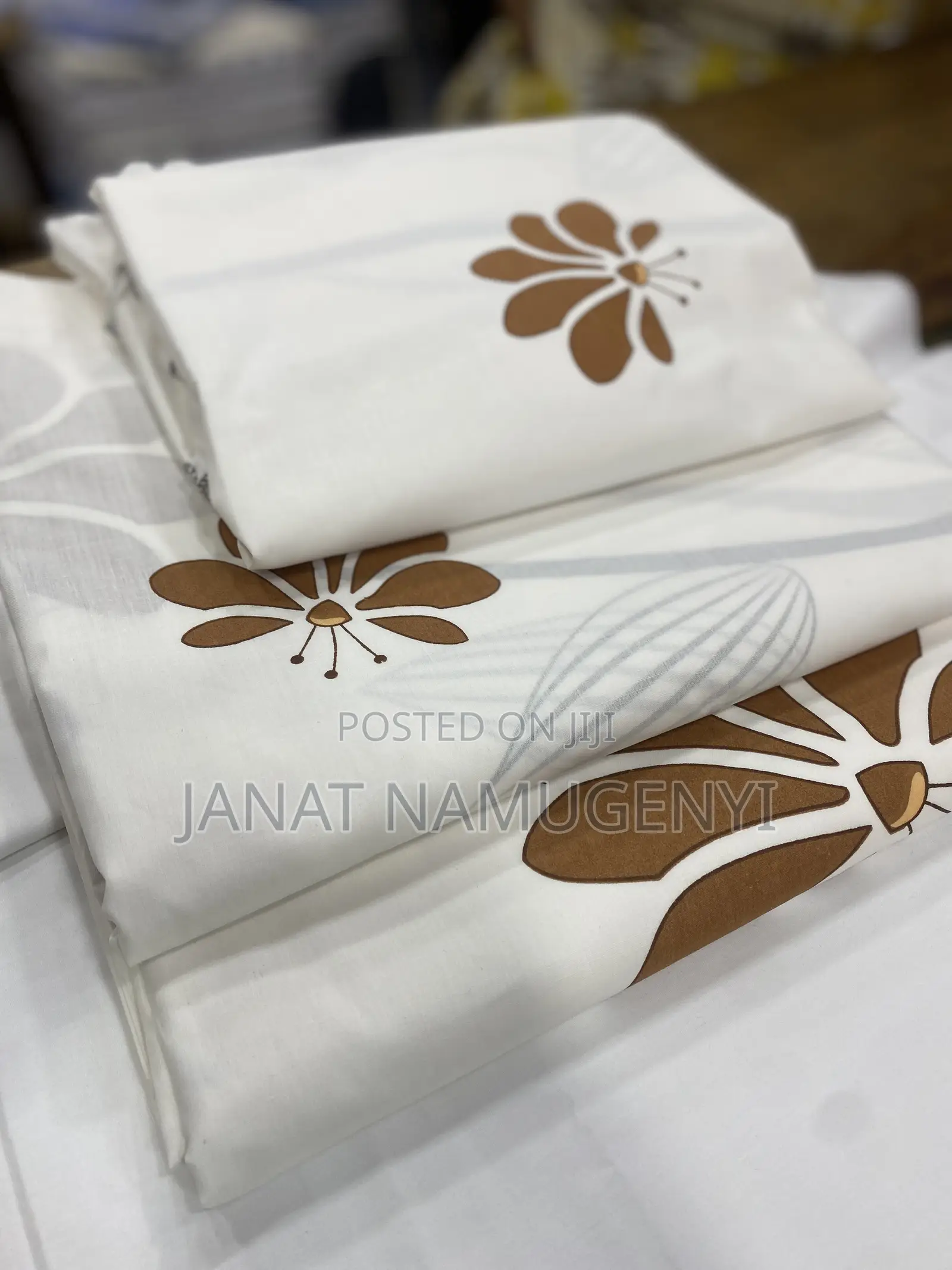 White Brown Floral Bedsheets