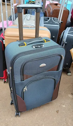 Simple Yuan Travel Suitcase
