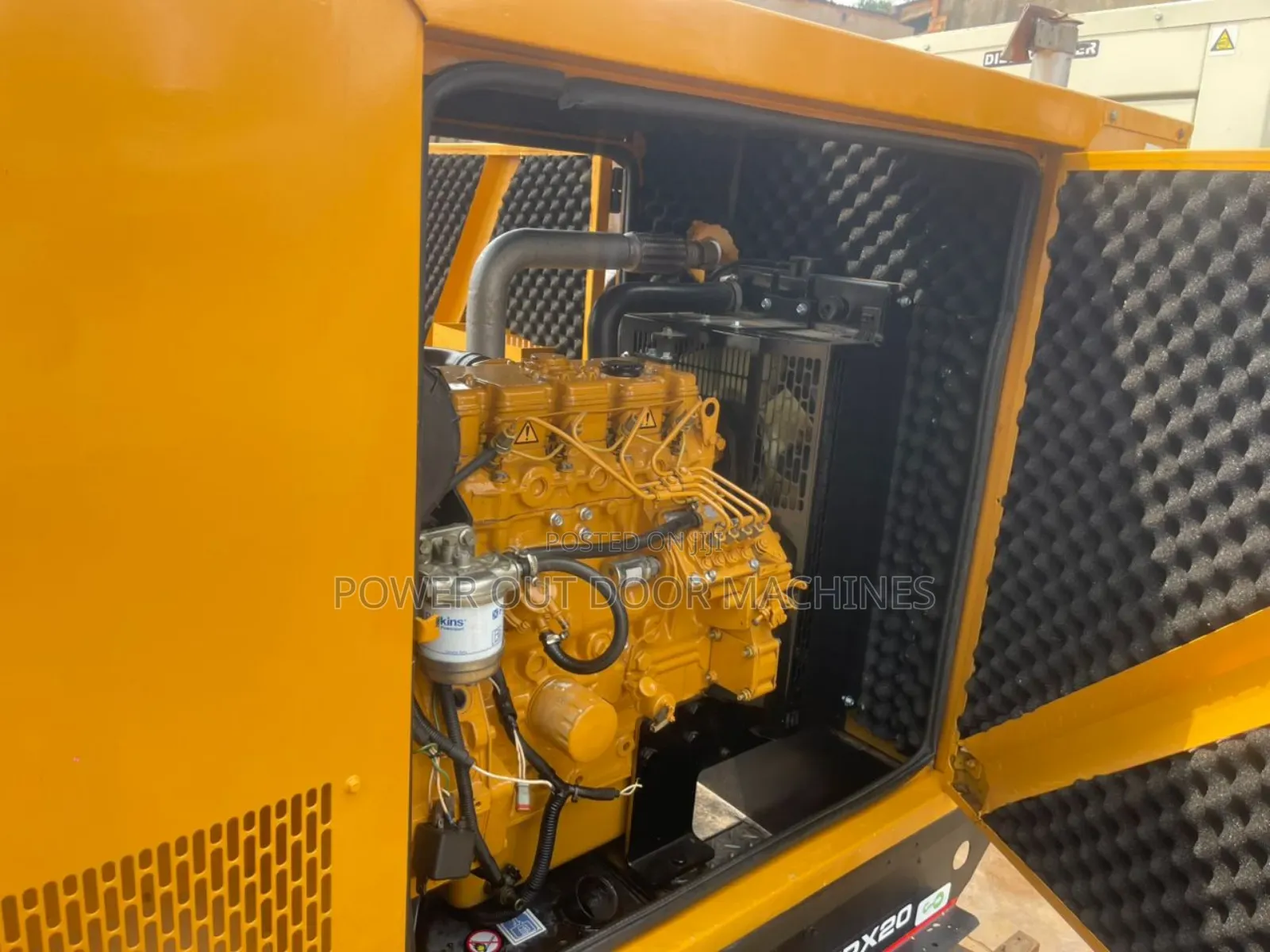 20 Kva Caterpillar Diesel Silent Generator