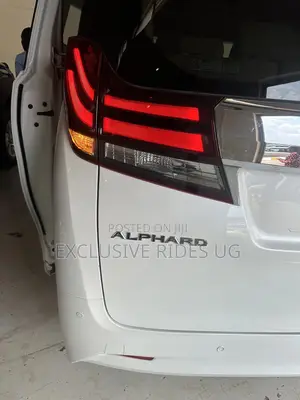 Toyota Alphard 2016 White