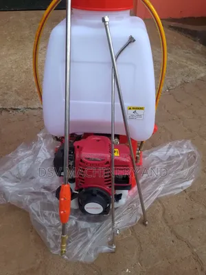 Four Stroke/4 Stroke 20 Litres Motorized Sprayer Knapsack