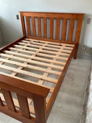 Mahogany Coloured 4x6 Strips Bed