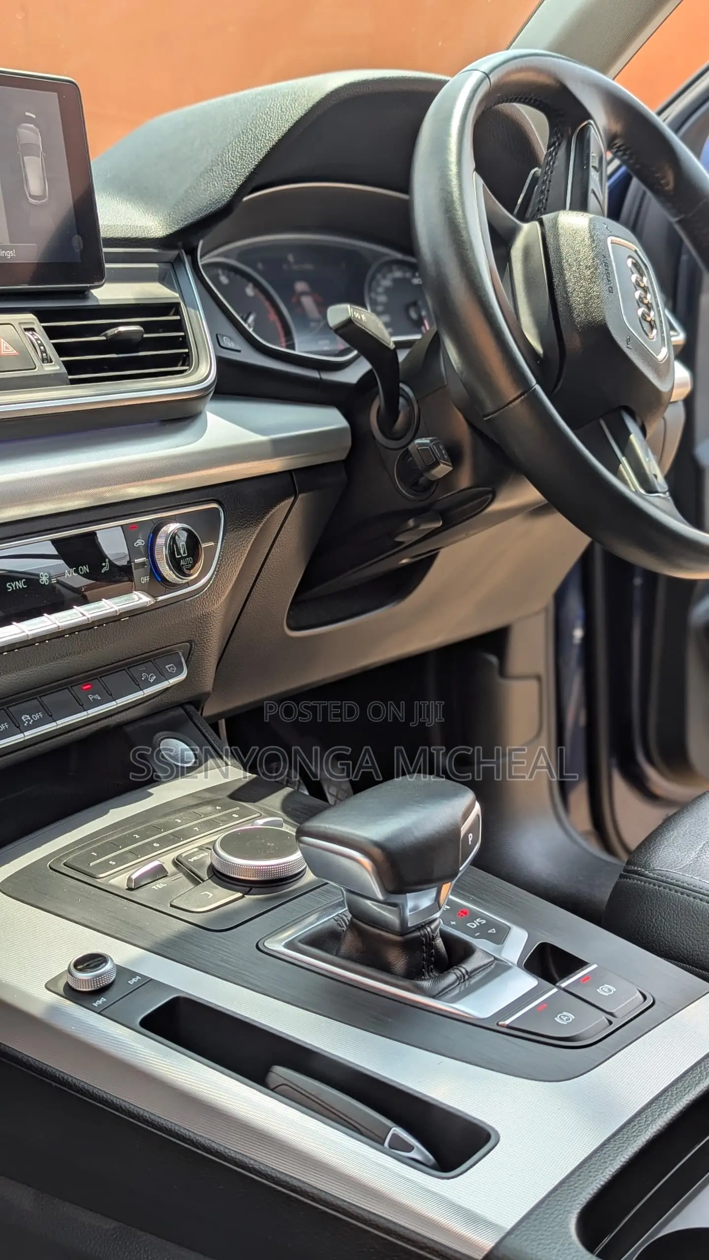 Audi Q5 2018 Blue
