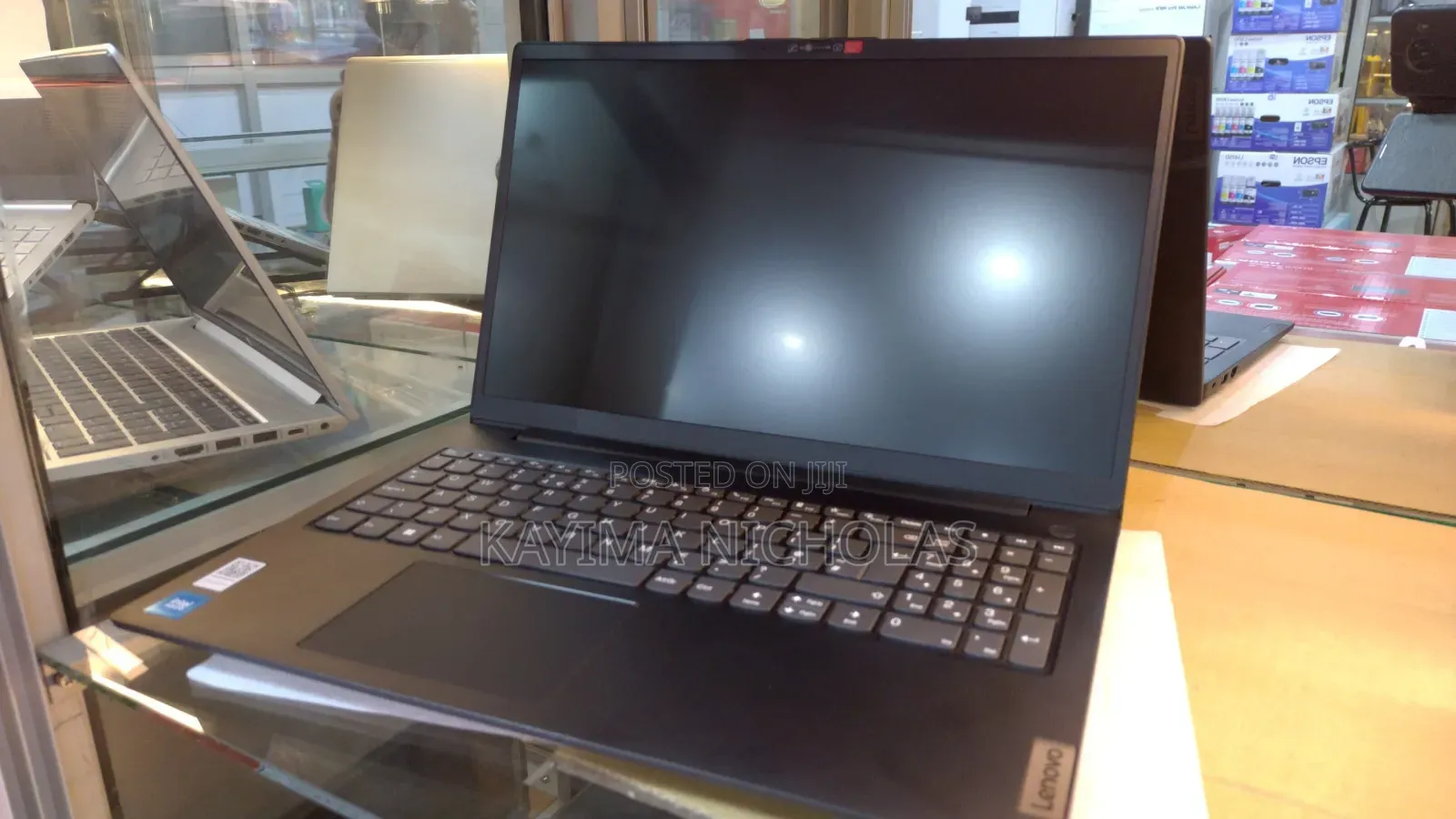 New Laptop Lenovo 8GB Intel Celeron SSD 256GB