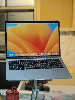 Laptop Apple MacBook Pro 2017 8GB Intel Core I5 SSD 256GB