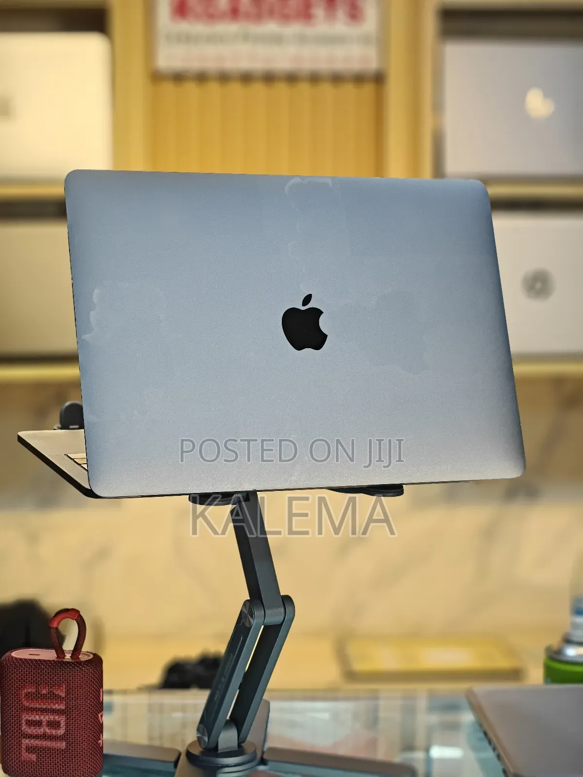 Laptop Apple MacBook Pro 2017 8GB Intel Core I5 SSD 256GB