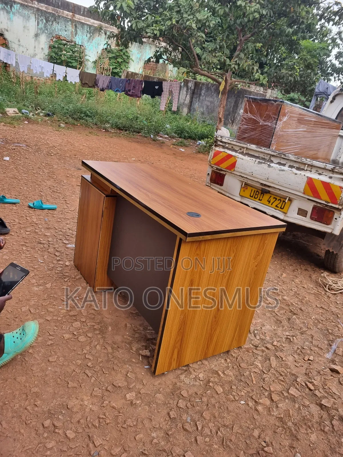 1.2 Metered Office Desks