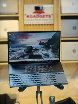 Laptop Asus ZenBook UX305FA 8GB Intel Core I5 SSD 256GB