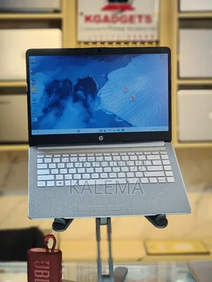 Laptop HP 14-Dq2031tg 8GB AMD Ryzen SSD 500GB