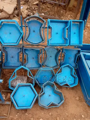 Verified Paver Moulds/Easy to Use
