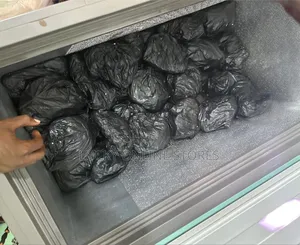 Frozen Dogs Meat. Chicken, Beef Goat's Off Cuts