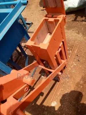 Certified Interlocking Block Machines/Accurate/6by11 Inches