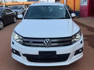 Volkswagen Tiguan 2.0 S 4Motion 2012 White