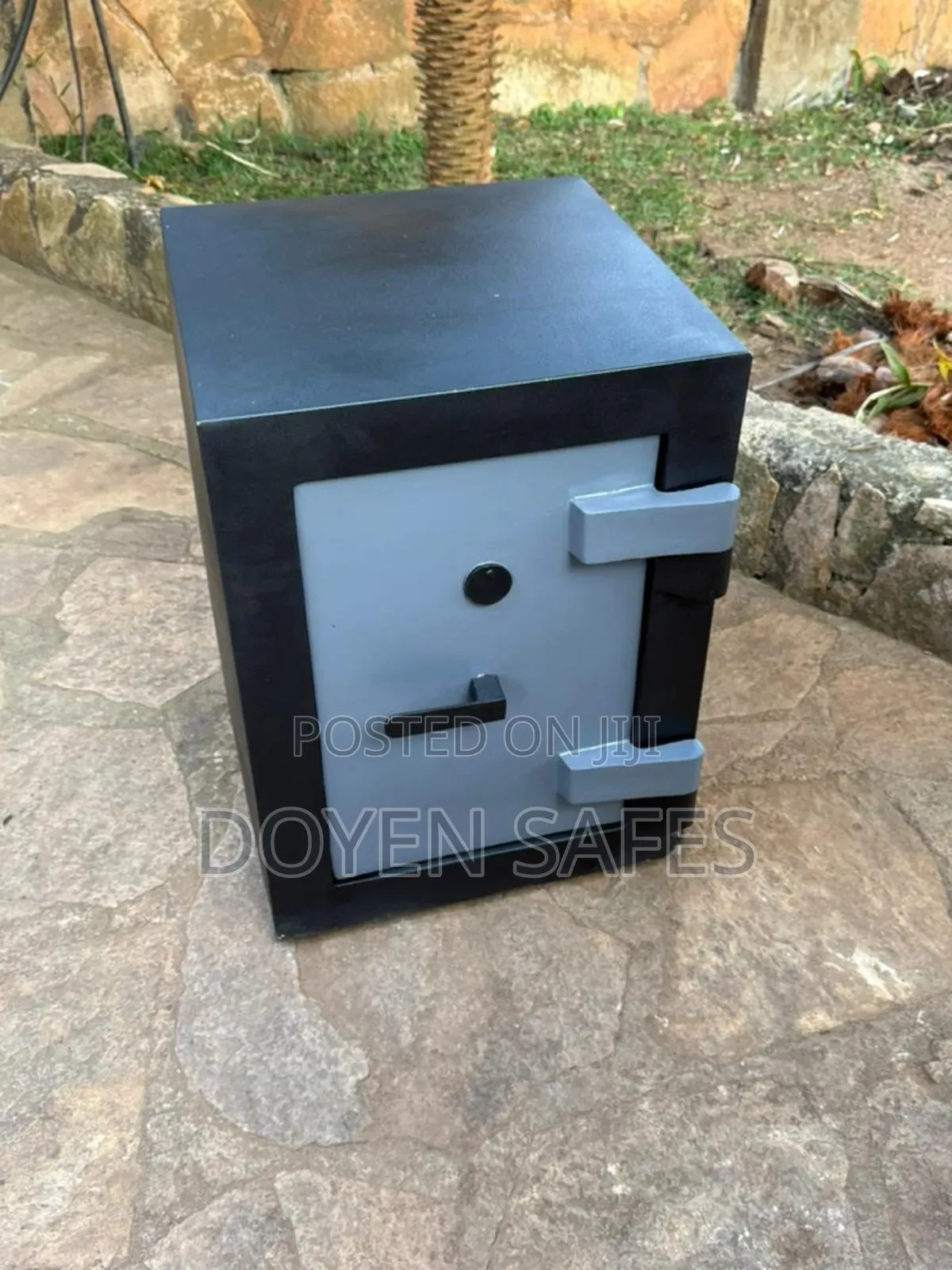 Data And Documents Storage Safe