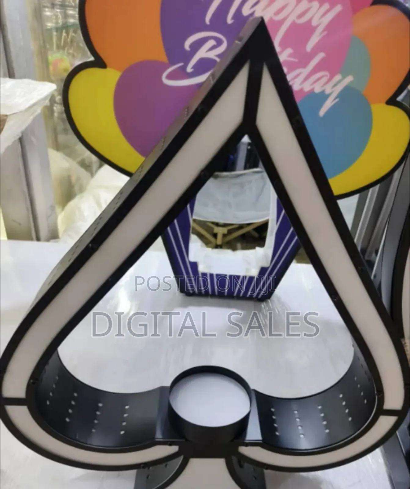Rechargeable Whisky Bottle Holder