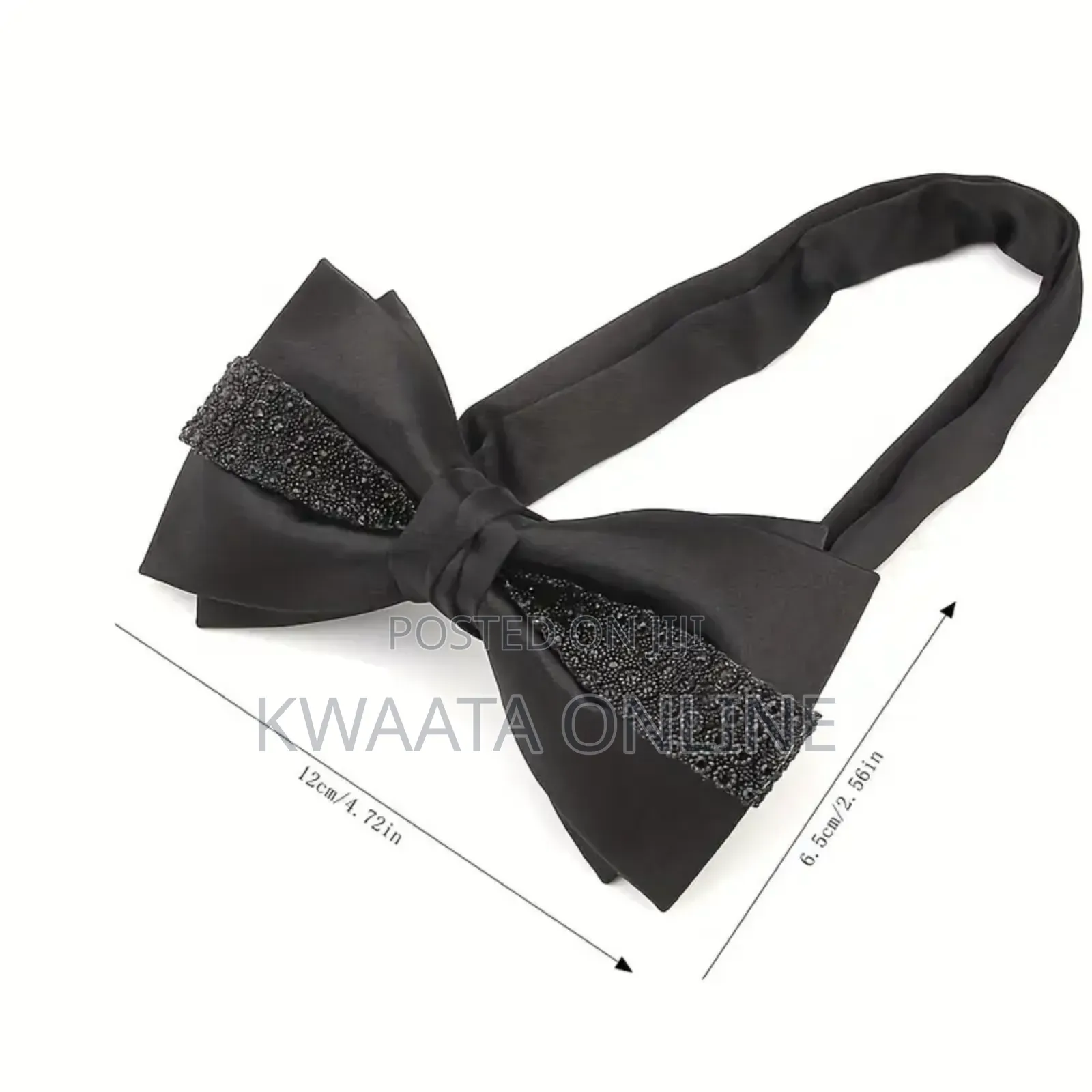 Pre-Tied Bowtie With Rhinestones