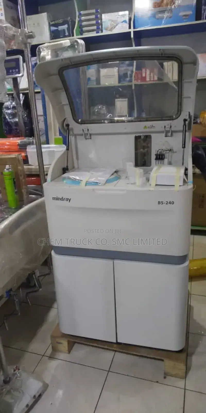 Fully Automated Chemistry Analyser