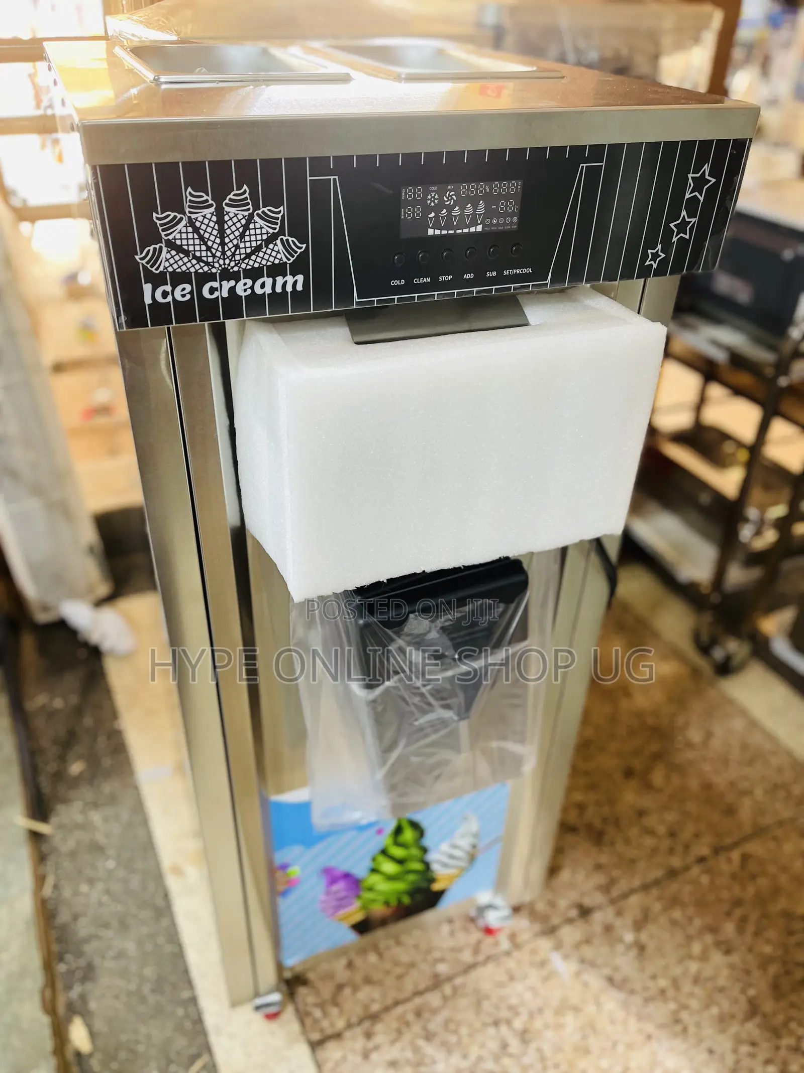 Box Brandnew Icecream Machine