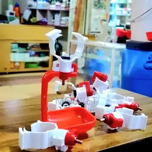 Red Chicken Drinkers 0