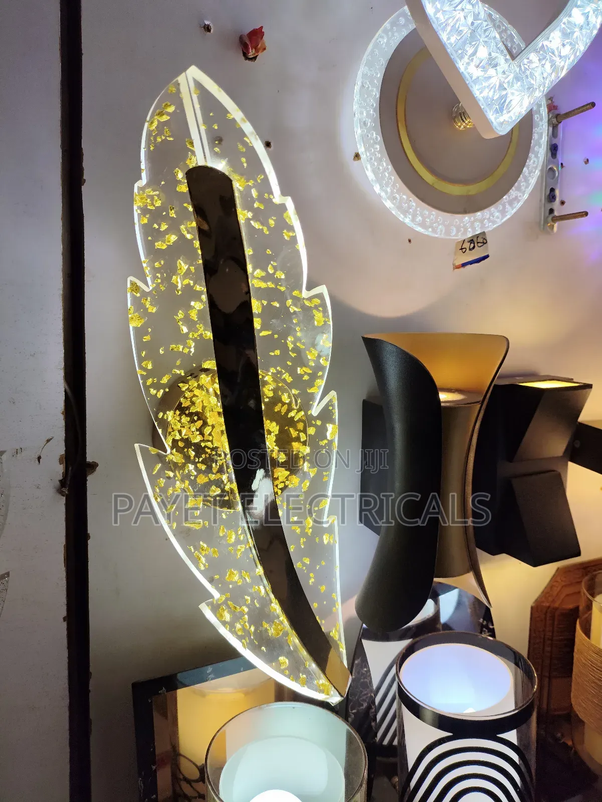 Leaf Led Wall Light