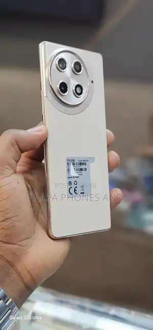 Tecno Camon 30S Pro 256 GB Gold