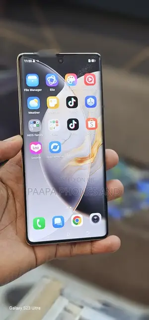 Tecno Camon 30S Pro 256 GB Gold