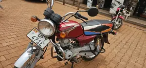 Bajaj Boxer 2023 Red