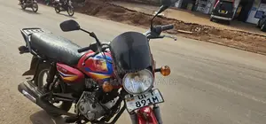 Bajaj Boxer 125 2023 Red