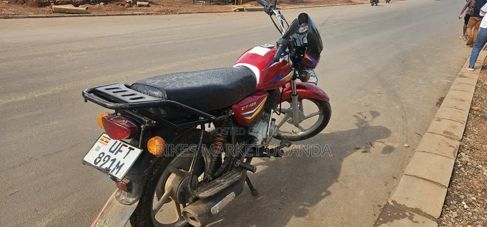 Bajaj Boxer 125 2023 Red