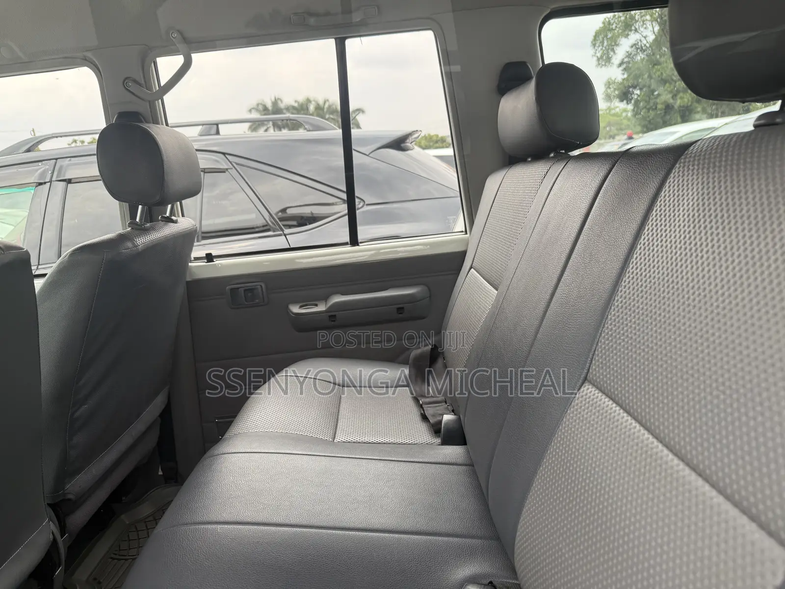 Toyota Land Cruiser 2017 White