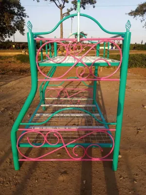 Green Coloured Metallic Decker