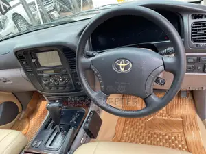 Toyota Land Cruiser 90 Automatic 2002 Silver