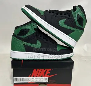 Original Nike Air Jordan 1 Retro High Og “Pine Green” 2.0 Sneakers