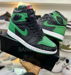 Original Green/Black Nike Air Jordan 1 Retro High Og Sneakers