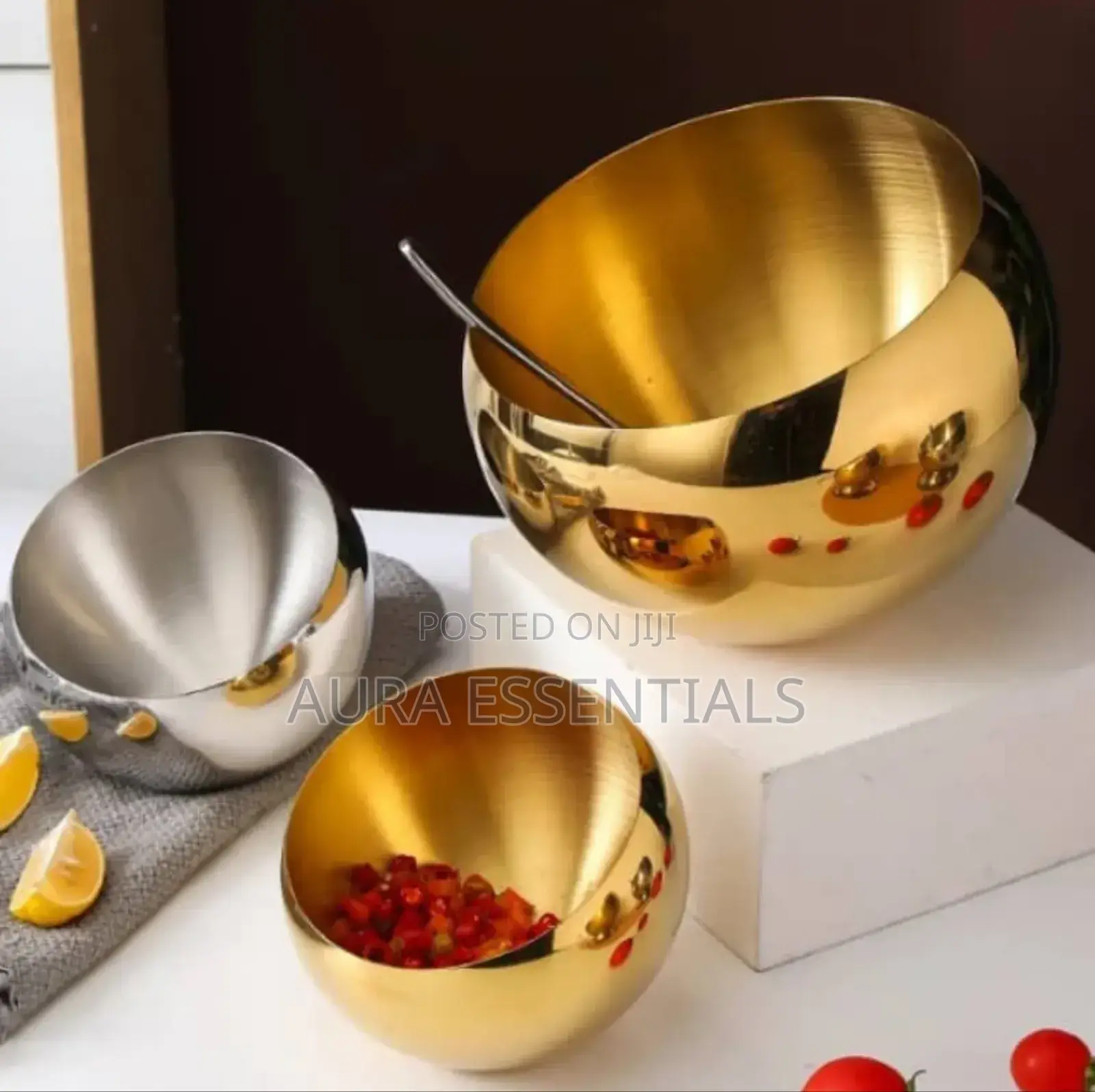 Thickened Stainless Steel Skewed Bowl With Cover