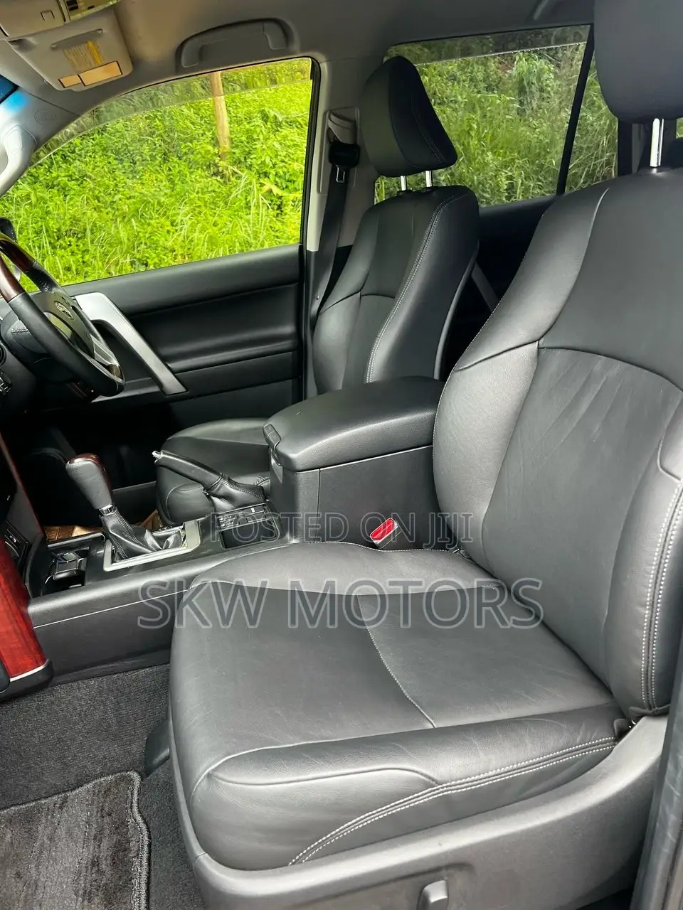Toyota Land Cruiser Prado 2016 Black