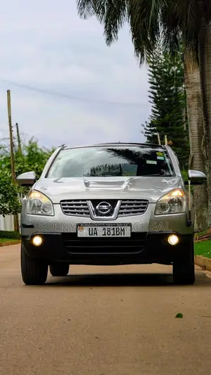 Nissan Dualis 2011 Silver