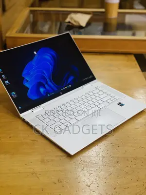 New Laptop HP Envy 15 16GB Intel Core I7 SSD 1T