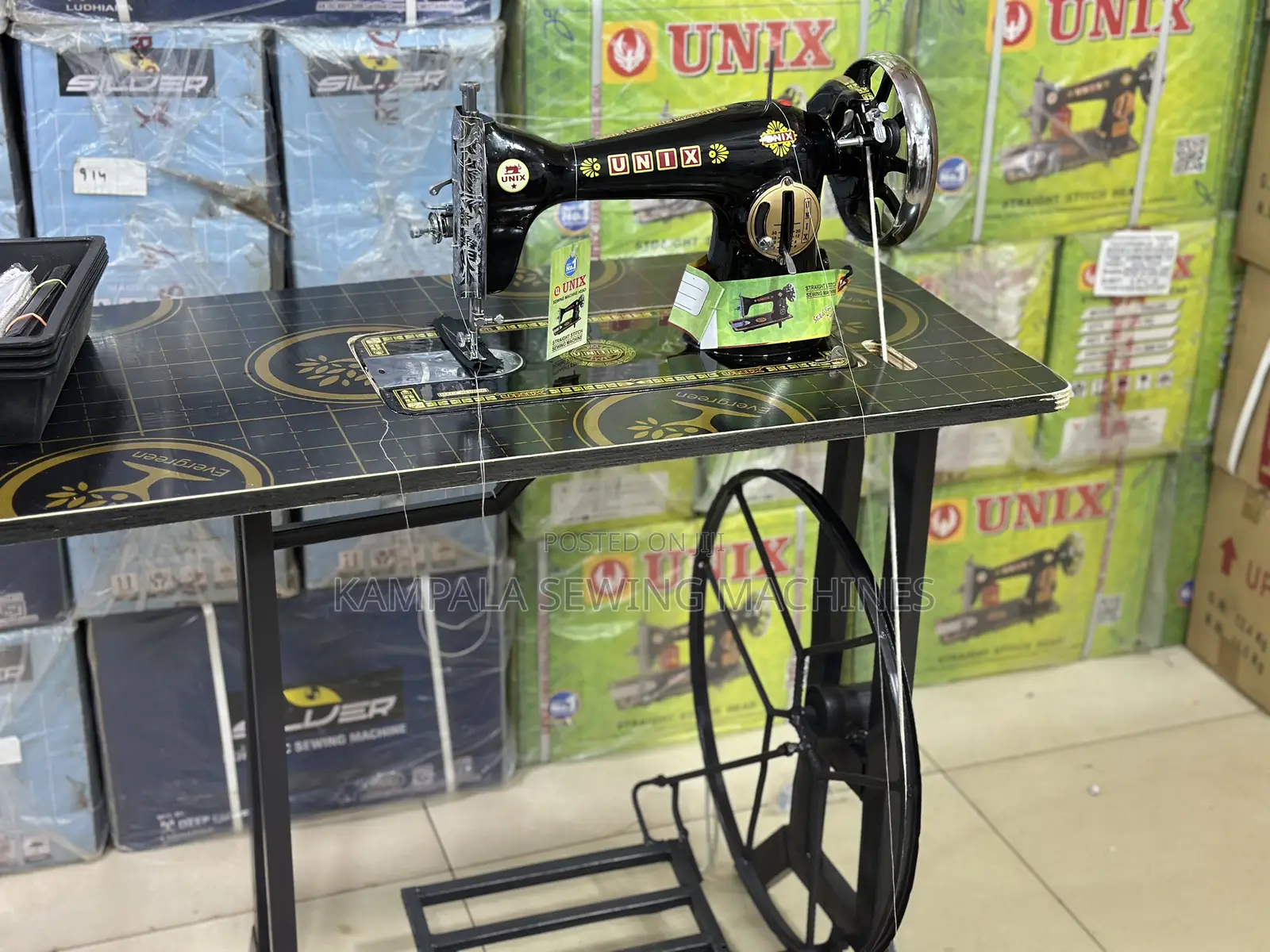 New Indian Made Sewing Machines Unix Type Complete With the Stand