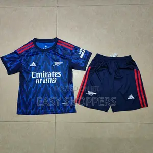 Arsenal 2025/26 Kids Away Kit, Consisting of a Jersey and Shorts.