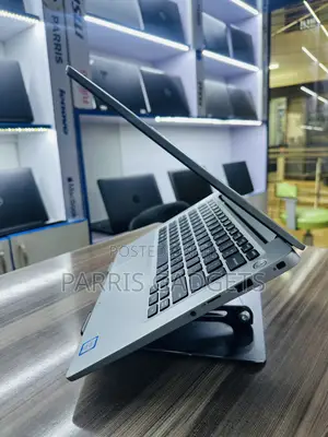 Laptop Dell Latitude 7400 8GB Intel Core I5 SSD 256GB