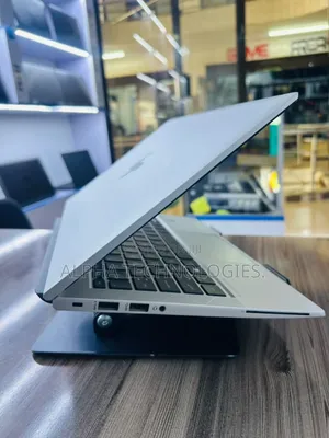 Laptop HP EliteBook 830 G7 16GB Intel Core I7 SSD 512GB