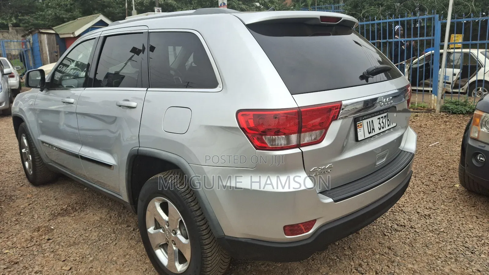 Jeep Grand Cherokee 2011 Silver