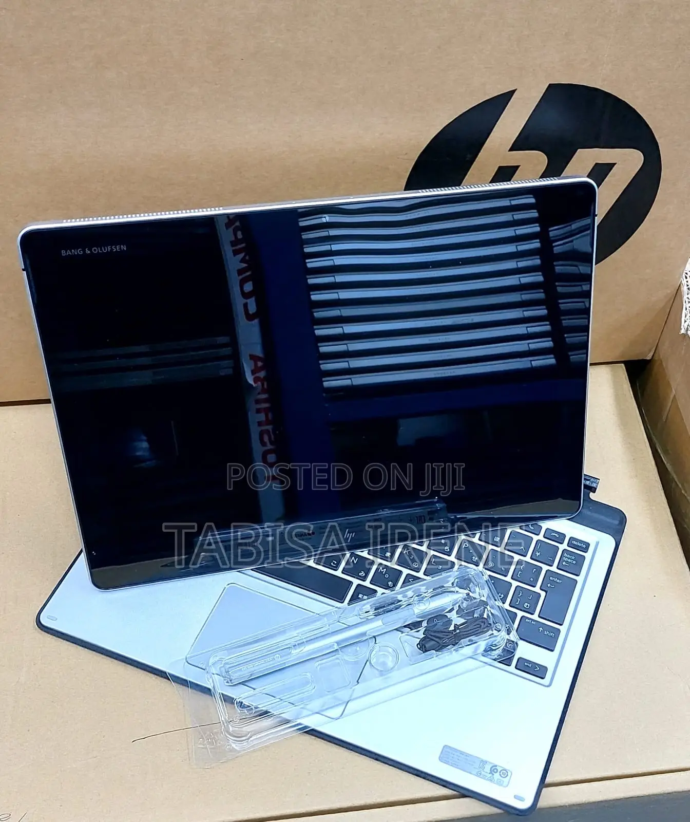 New Laptop HP Elite X2 1012 G2 8GB Intel Core I5 SSD 256GB