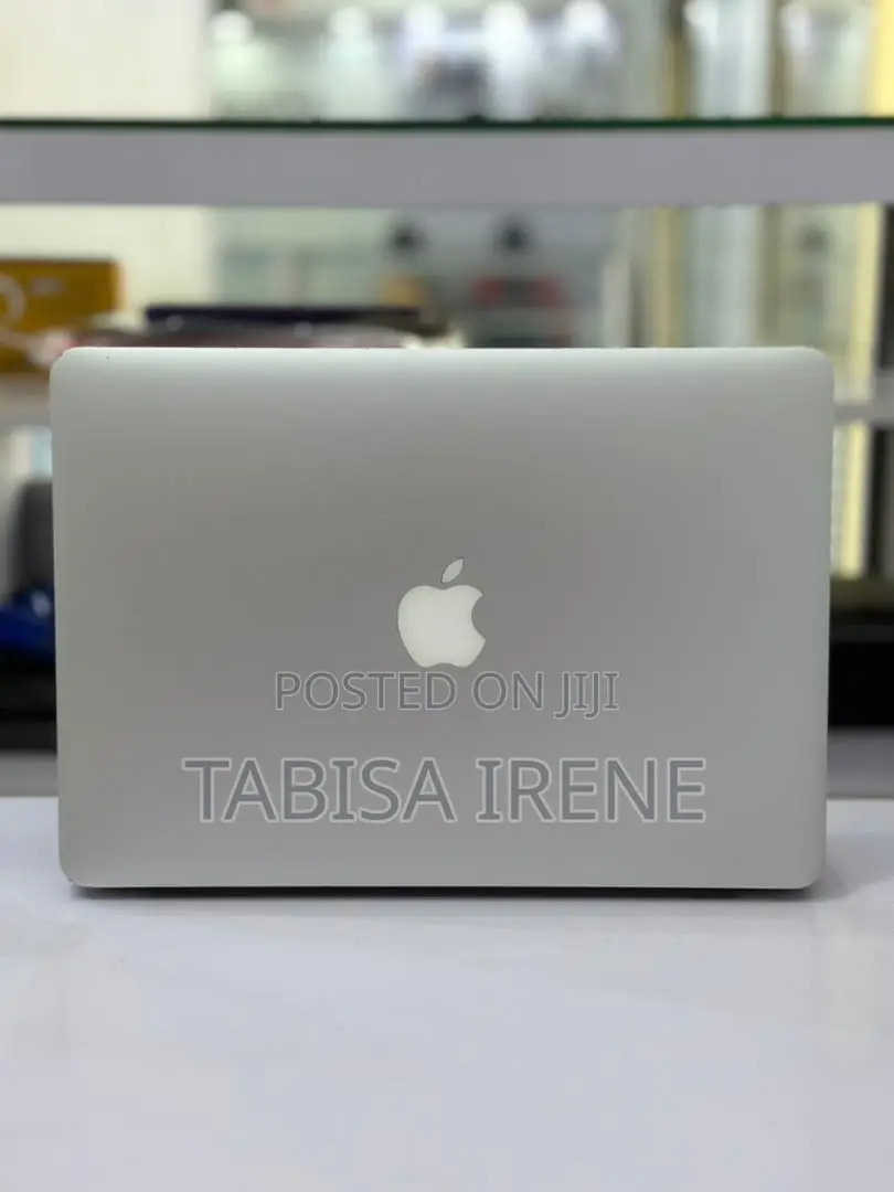 New Laptop Apple MacBook Air 2015 8GB Intel Core I5 SSD 256GB