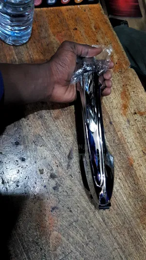 Hillux Revo Door Handle